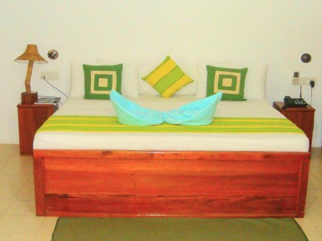 Jays Holiday Resort Habarana Szoba fotó