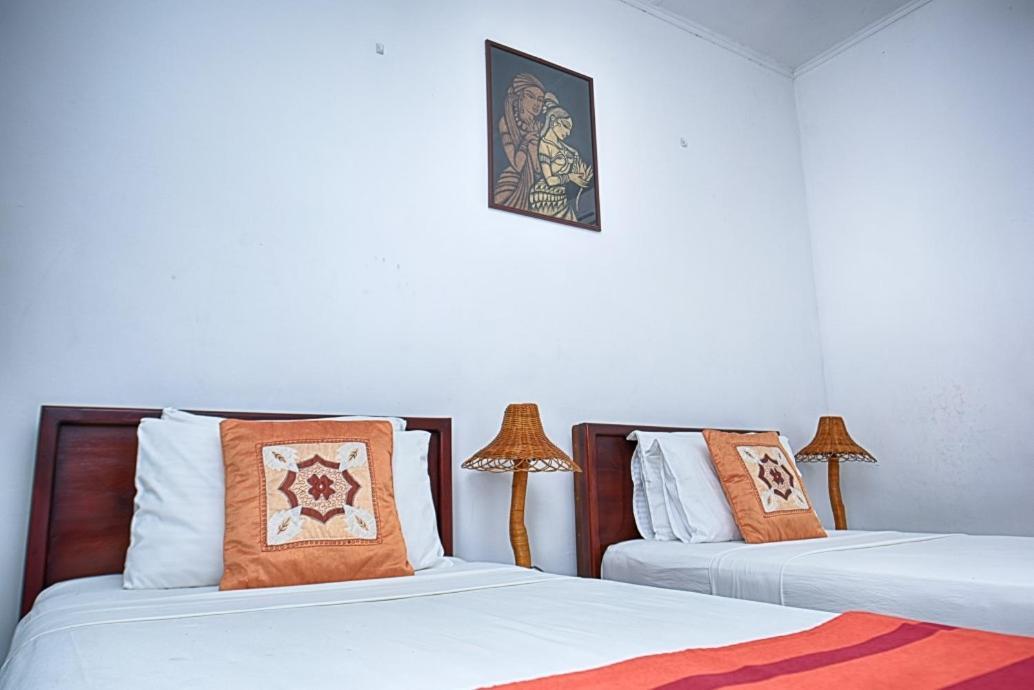 Jays Holiday Resort Habarana Kültér fotó